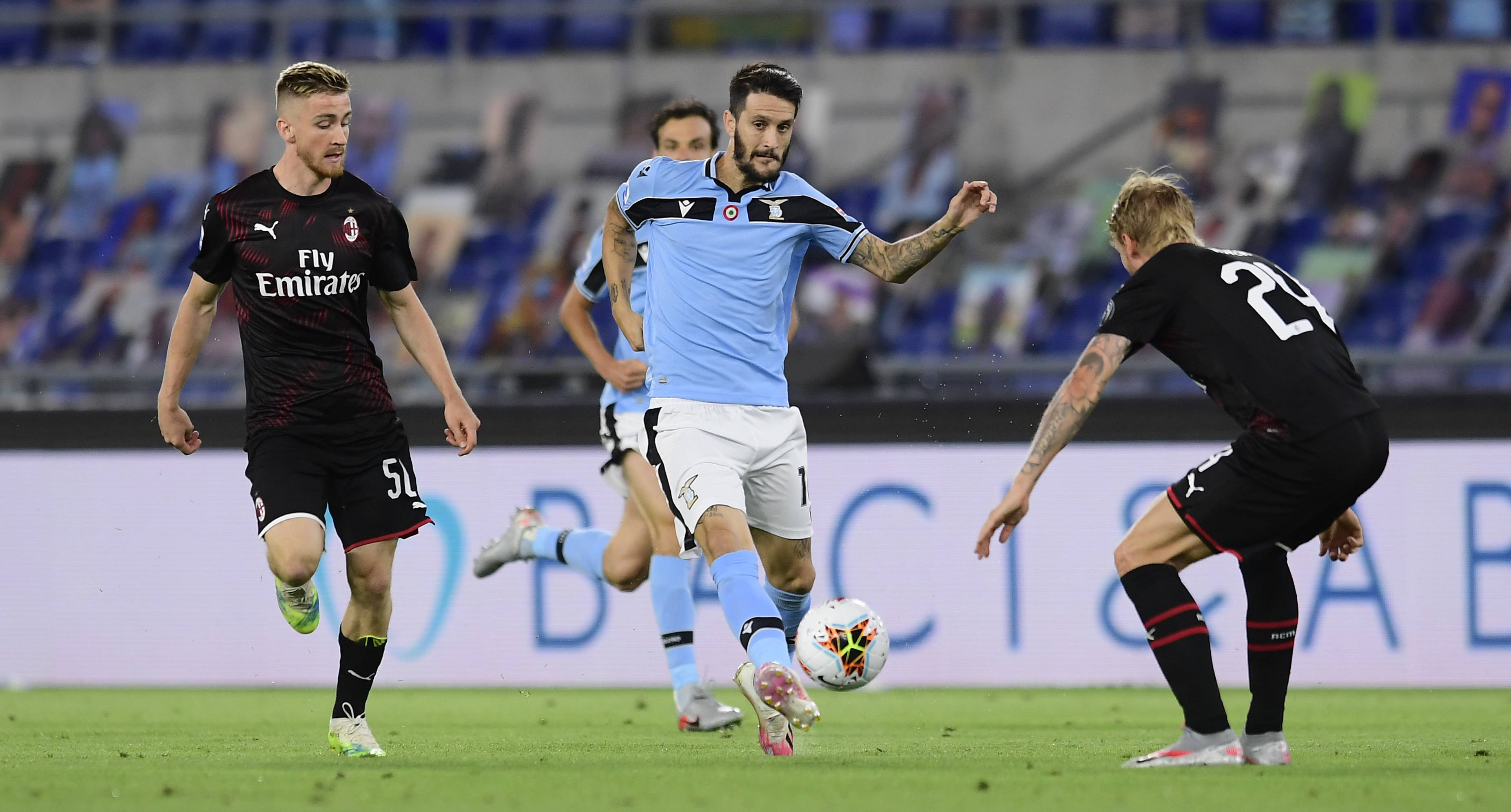 迈阿密热火训练开放日；冲刺阶段队长鼓劲引欢呼；意大利杯在即；赛程密集仍需轮换的简单介绍-爱游戏官方网站