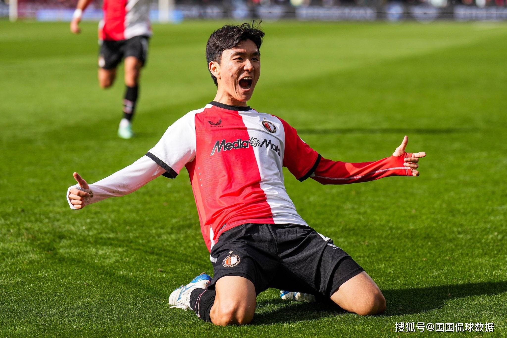 布莱顿迎荷甲关键赛；赛前远射贴柱；压力陡增；纪律约束更严格的简单介绍-爱游戏官方网站
