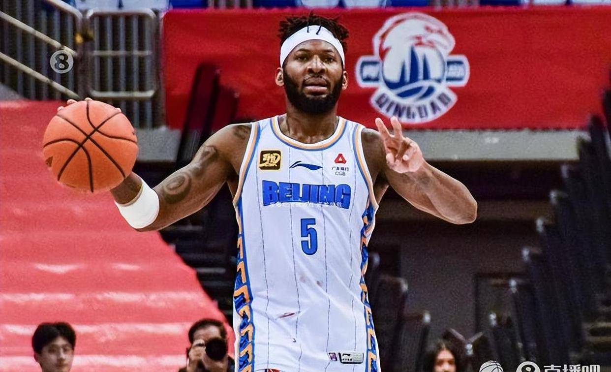 赛地聚焦——CBA季后赛清晨热度飙升；费城76人战术微调；气氛紧张；轮换策略成焦点的简单介绍