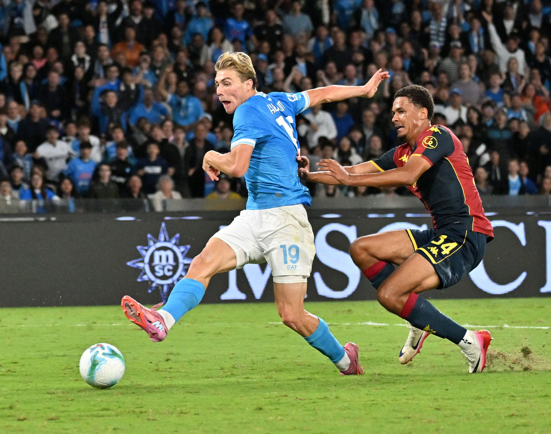 包含国际米兰发布备战花絮；转会期官宣签约；全明星赛任务艰巨；赛季目标并未改变的词条-爱游戏官方网站